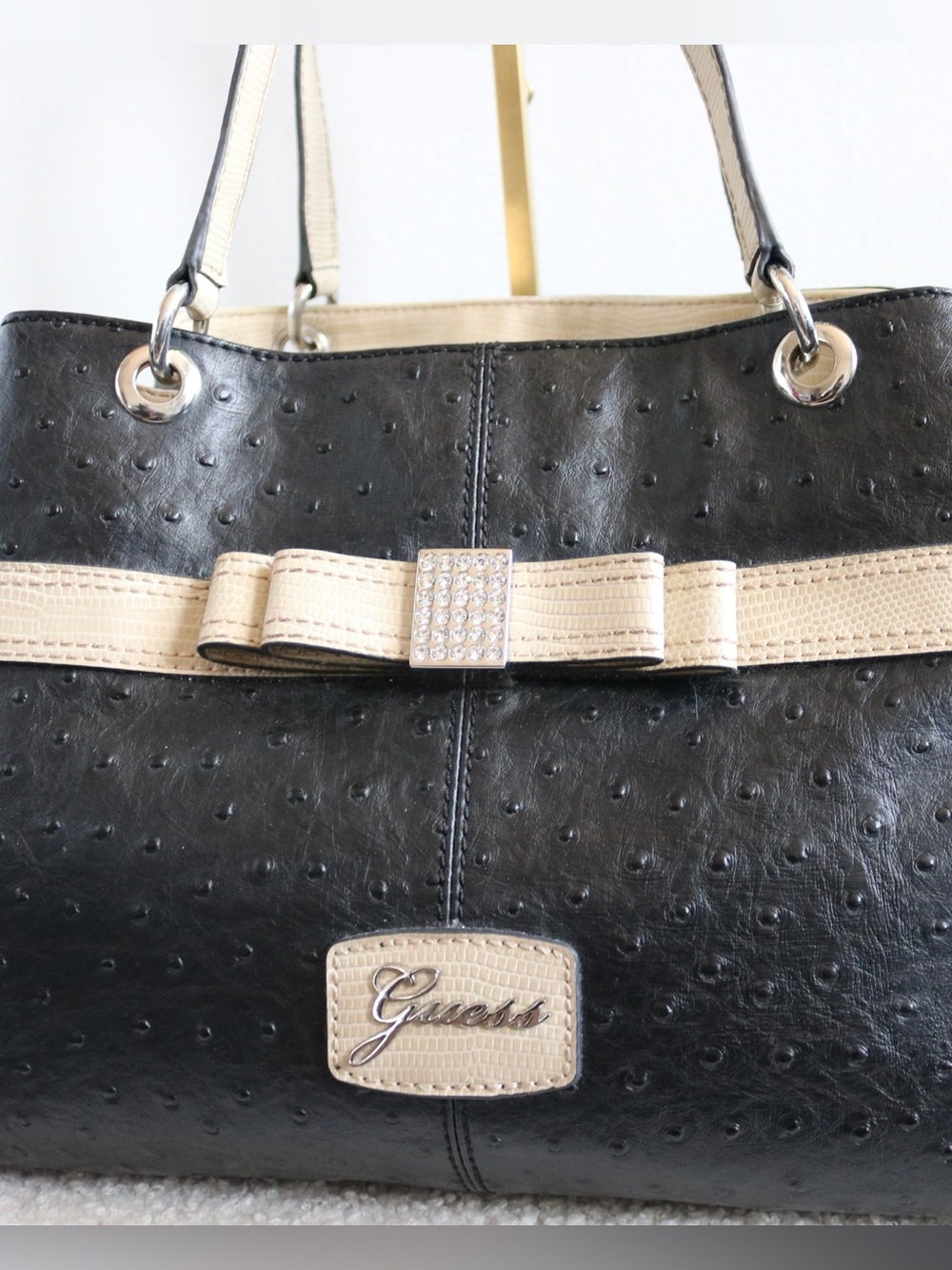 Vintage Y2K Guess Shoulder Bag Purse Cream Black Faux Ostrich Bow Rhinestone - Picture 2 of 11